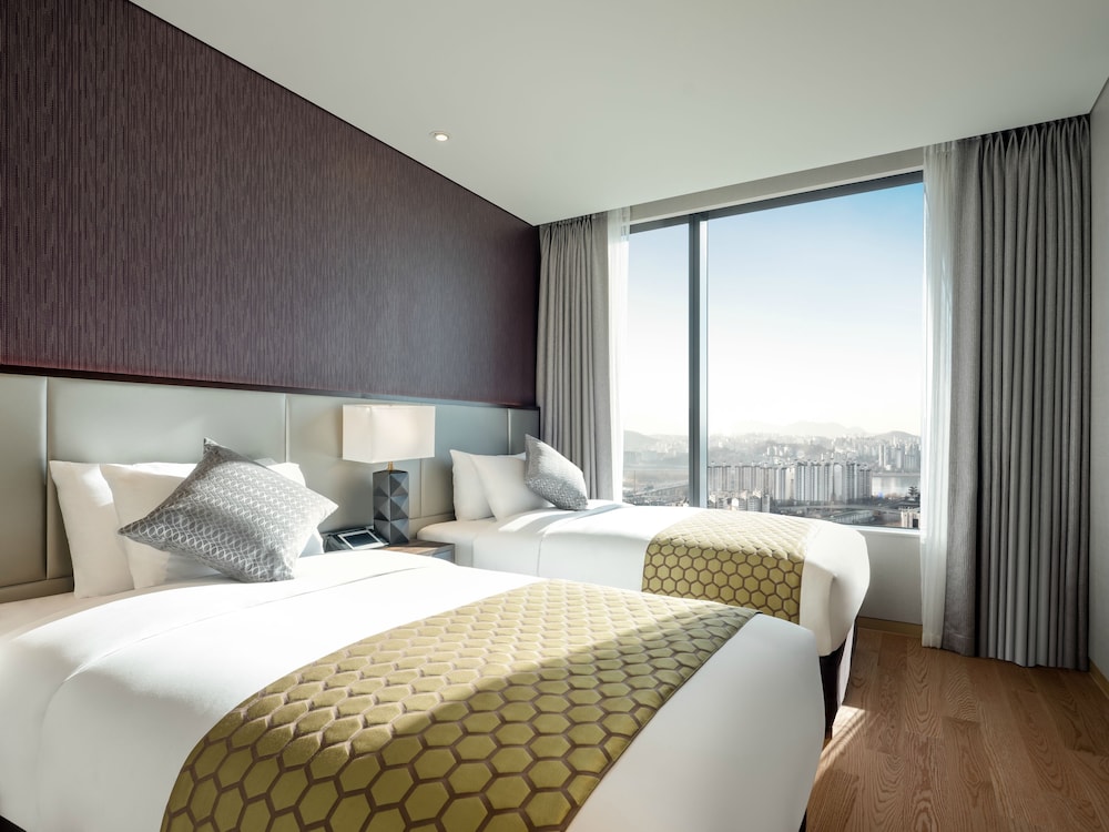 Grand Mercure Ambassasdor Hotel and Residences Seoul Yongsan 12/71