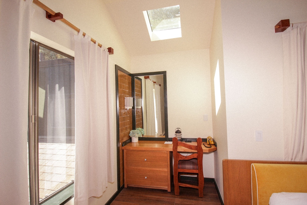 Lodge at Marconi 6/46