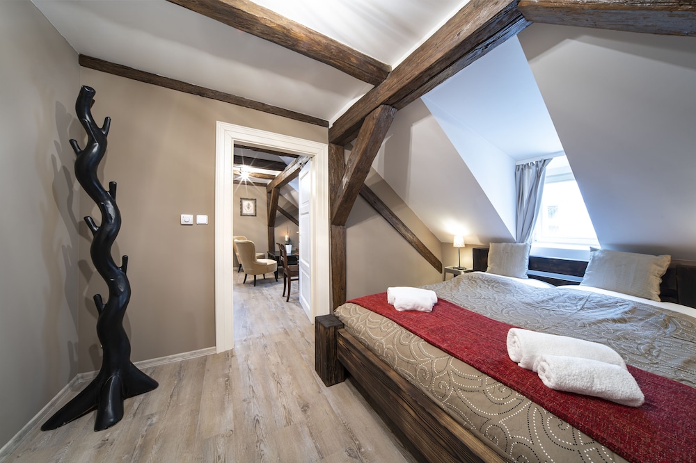 Old Town Aparthotel Michalska 9/75