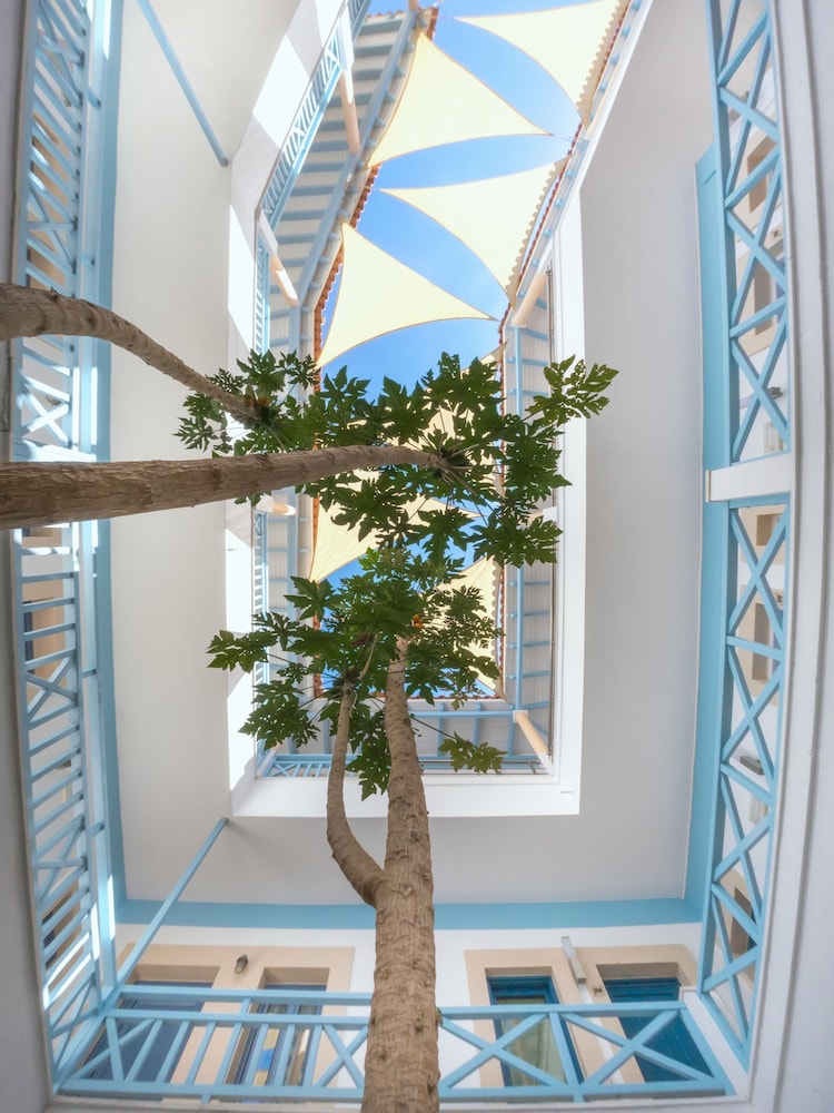 Pyrgos Beach Apartments 7/50