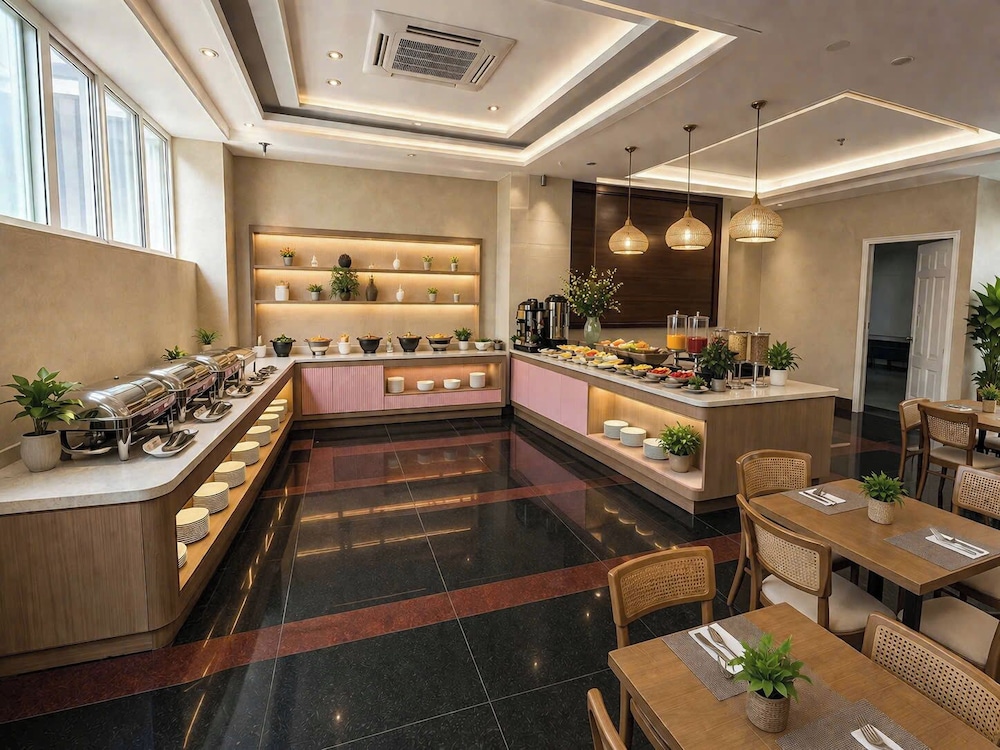 Hoang Thanh Thuy Hotel 2 40/50