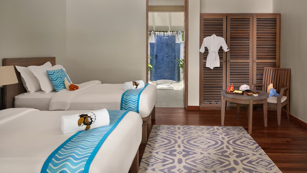 Anantara Dhigu Maldives Resort 11/67