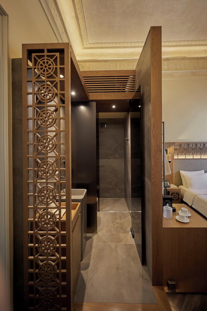 Athens 1890 Boutique Hotel & Spa 34/49