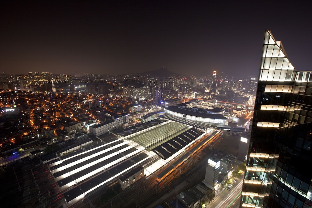 Four Points by Sheraton Josun, Seoul Station (Ex: Four Points By Sheraton Seoul Namsan) 35/37