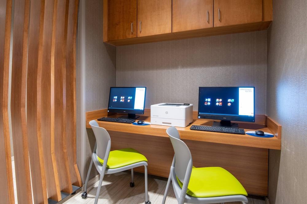 SpringHill Suites by Marriott Denver Parker 23/25