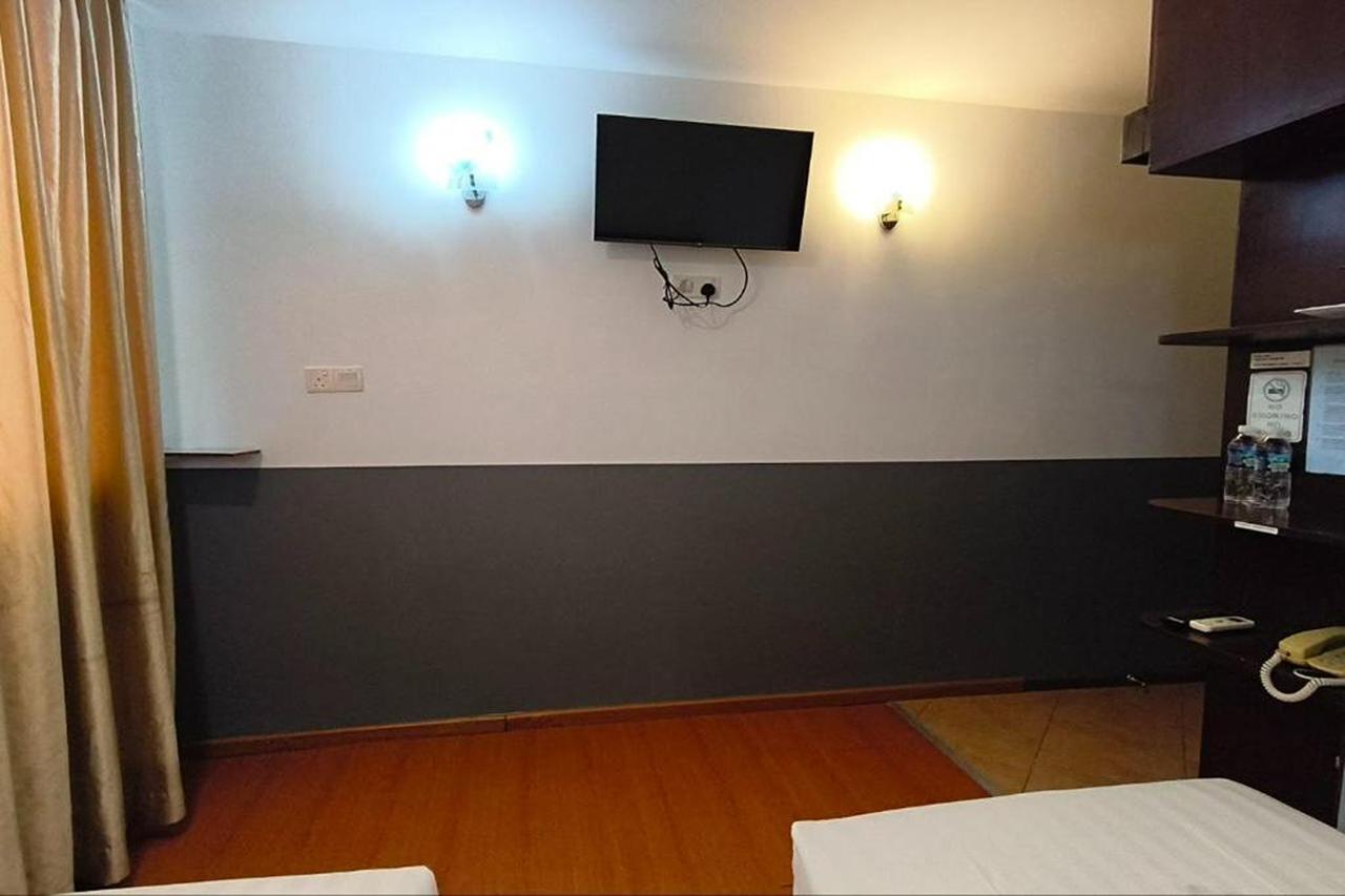 Hotel D'New 1 KK Sabah 13/16