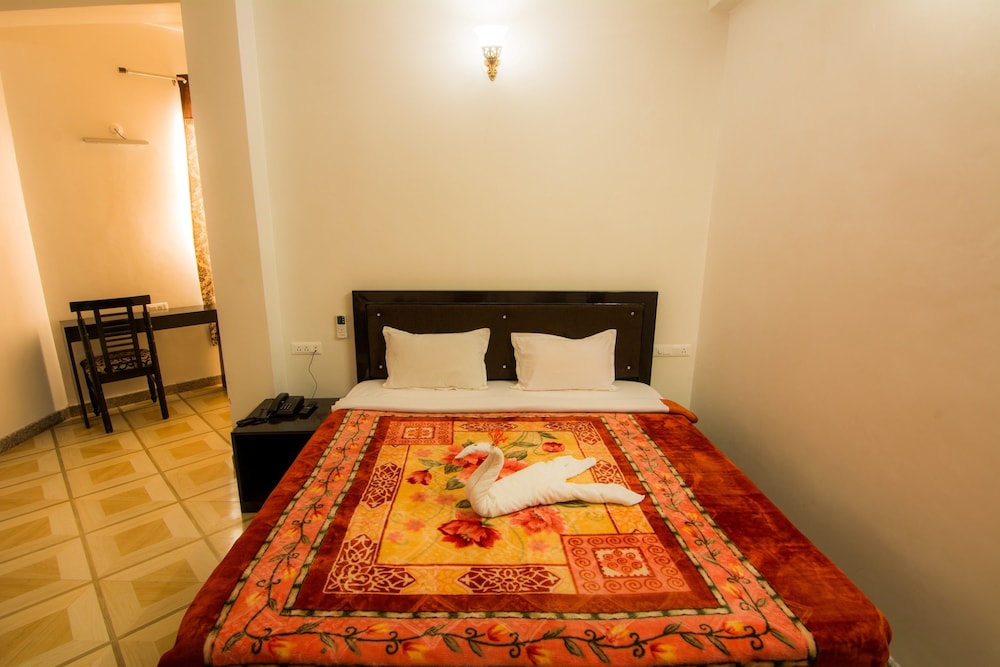 Lake Alpi resort Kumbhalgarh 10/50