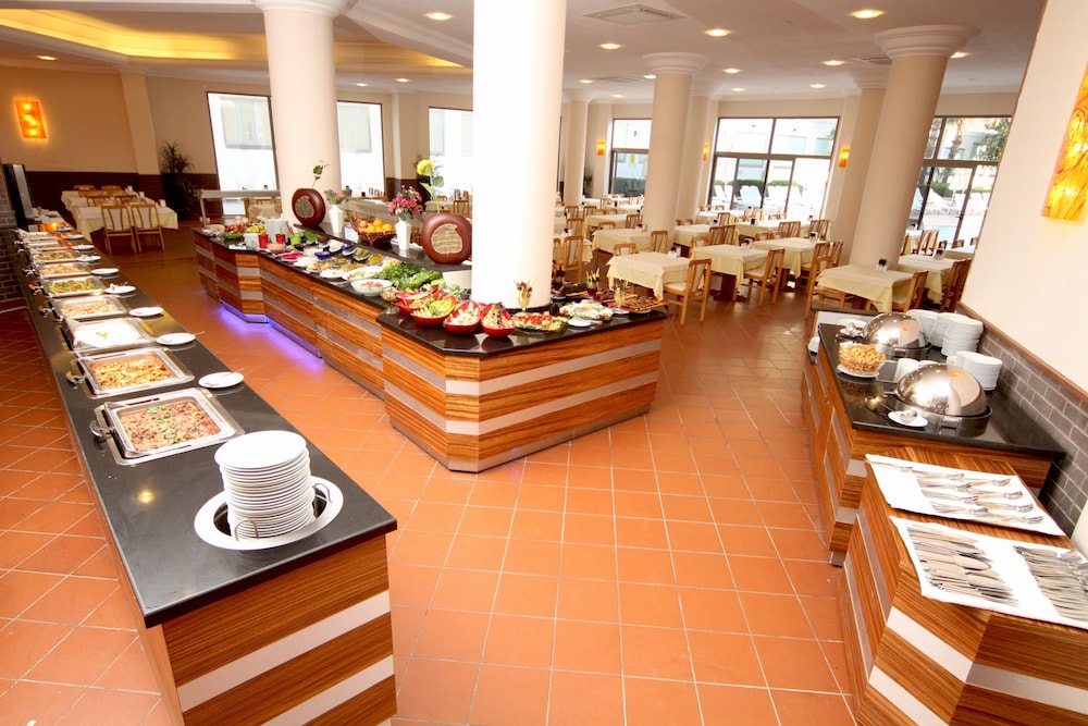 Lalila Blue Suites 59/73