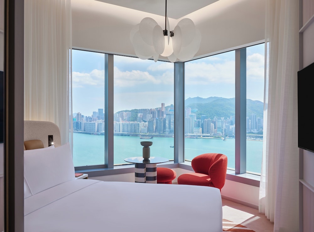 Mondrian Hong Kong 29/48