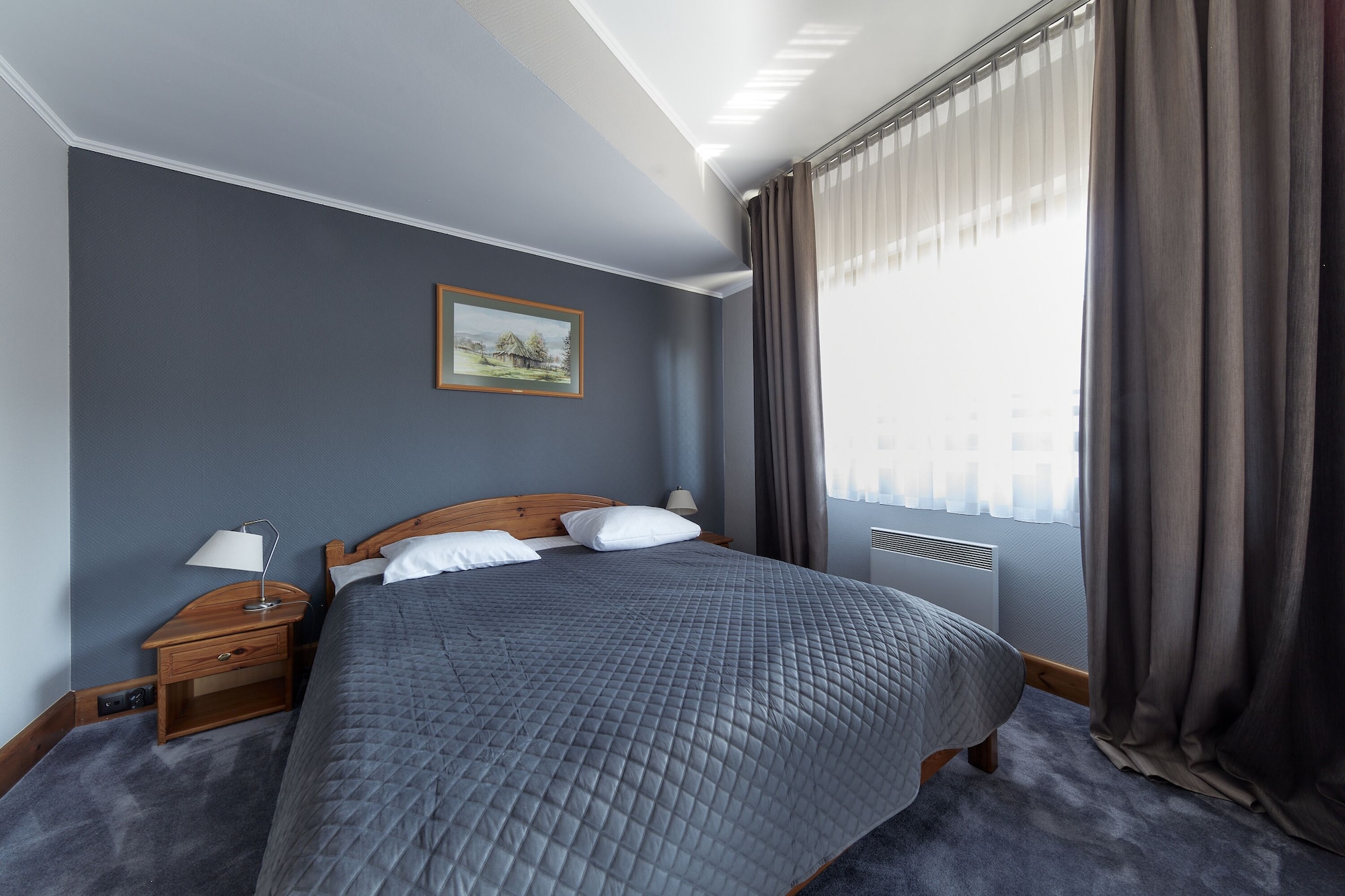 STANDARD, DOUBLE BED