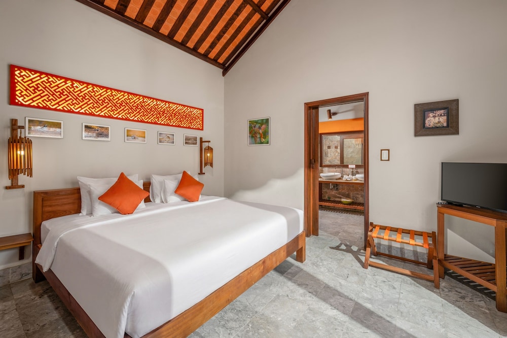Hoi An Chic 22/76