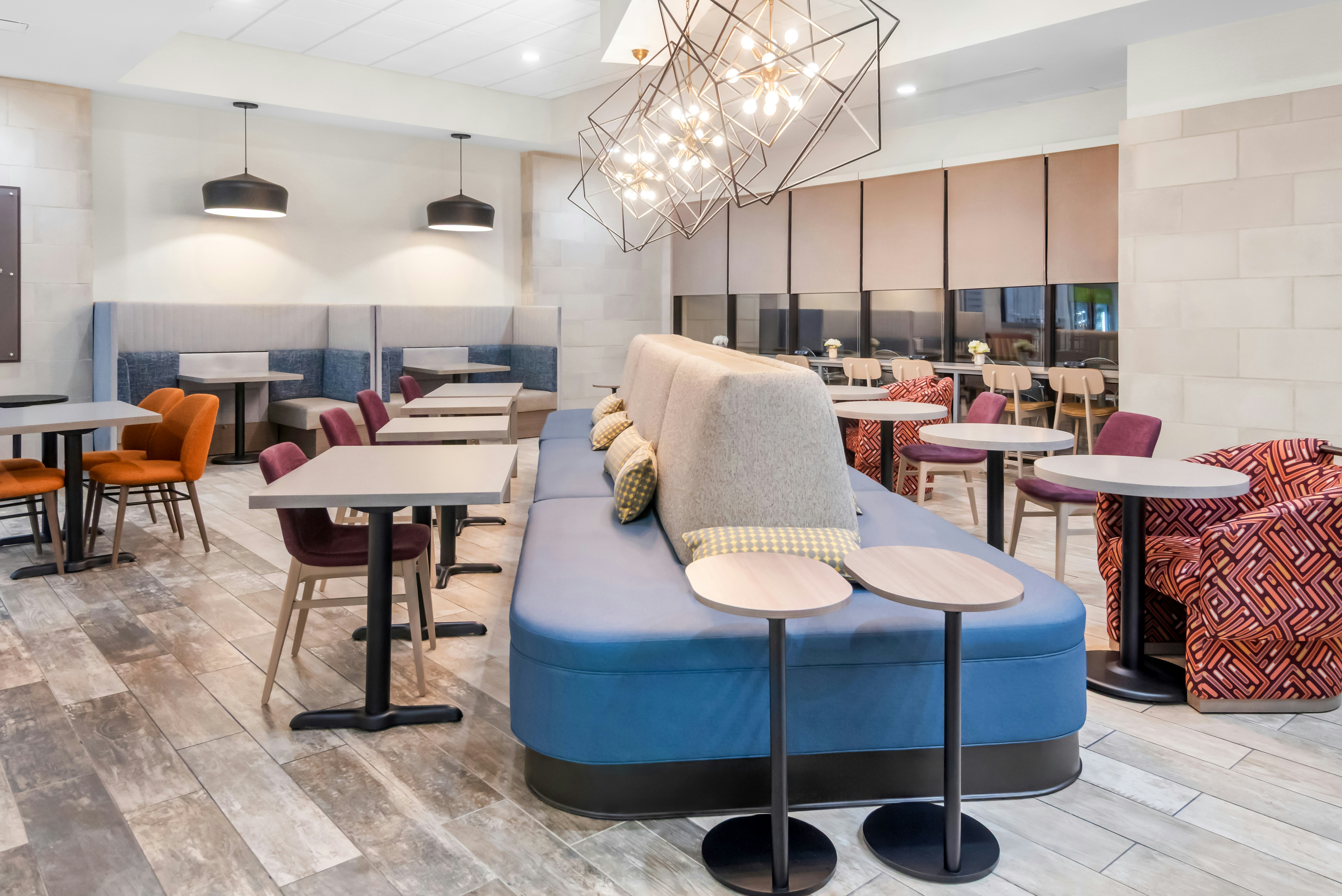 Home2 Suites By Hilton Dallas Grand Prairie 18/30