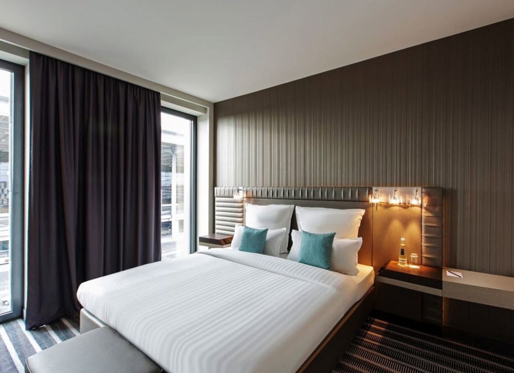 Steigenberger Airport Hotel Berlin 8/42