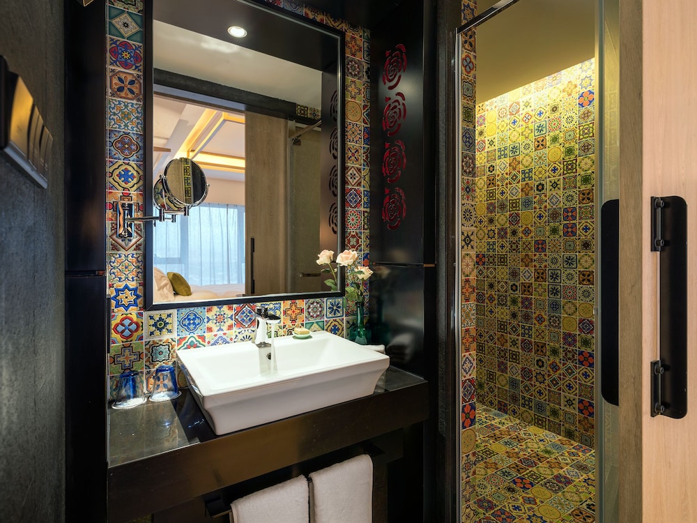 Harbin 22C Boutique Hotel 47/49