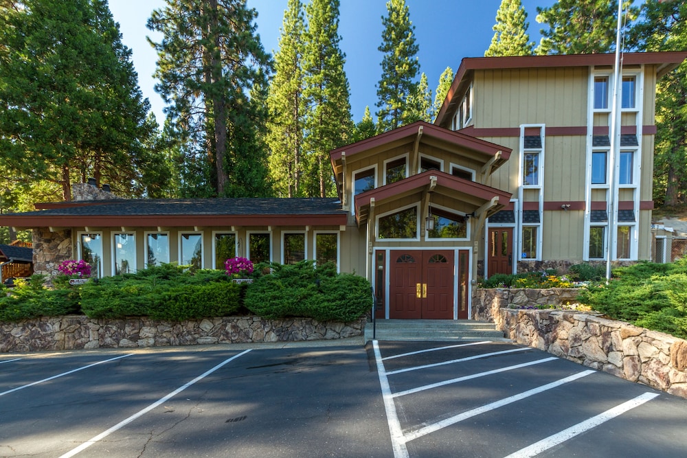 Mountain Retreat Resort 37/51