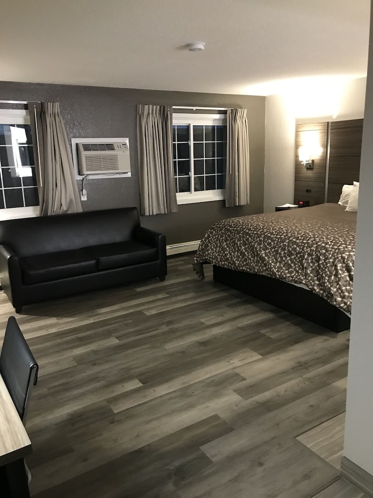 Americas Best Value Inn Clearwater 15/29