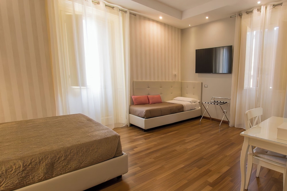 Borguese Executive Suites 10/30