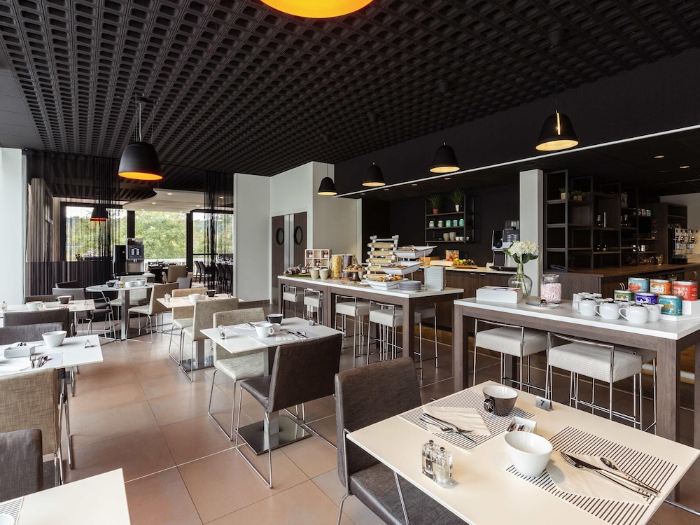 NOVOTEL LIMOGES LE LAC 47/72