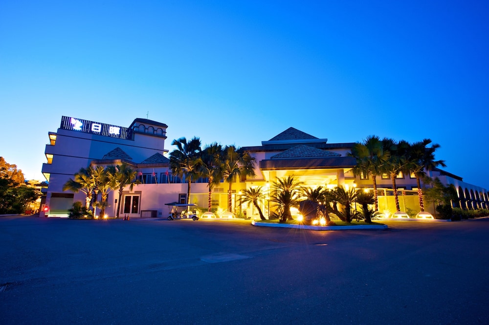 Papago International Resort 4/76