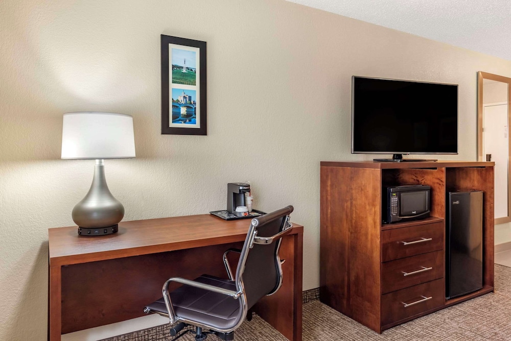 Comfort Inn & Suites Middletown - Franklin 14/33