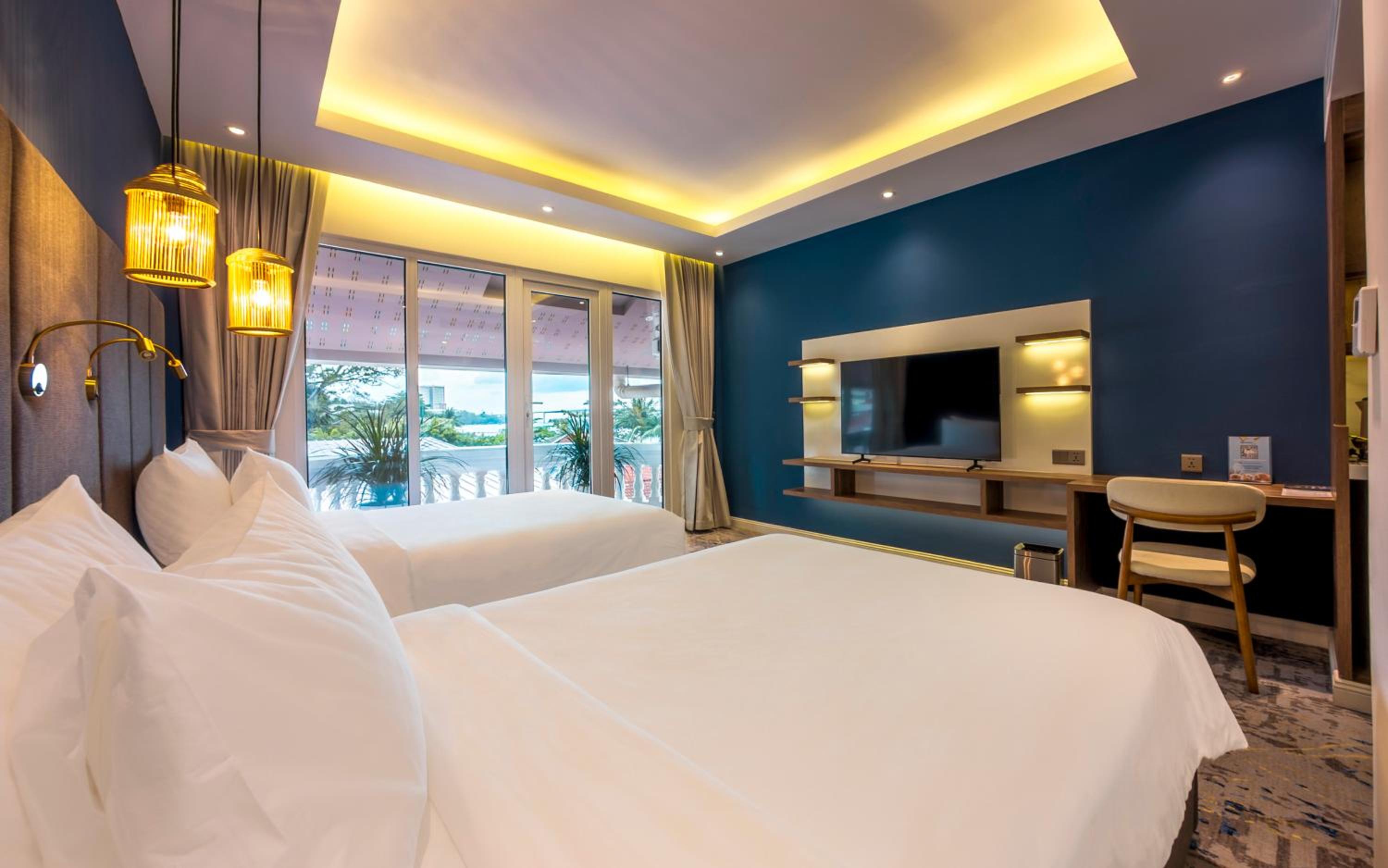 Premium, Twin Beds, Beach Front