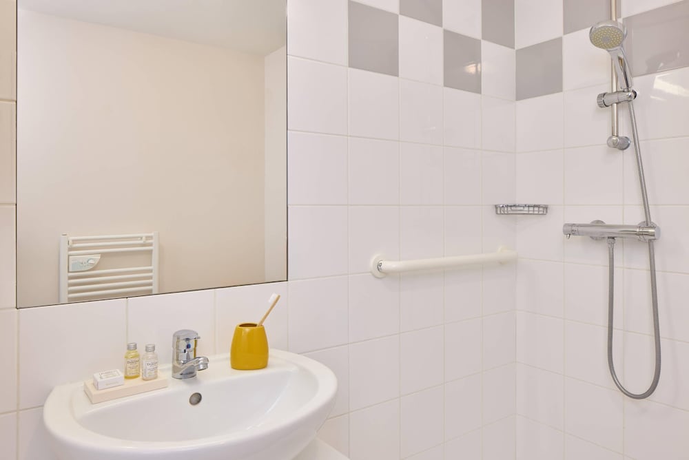Quality Aparthotel Portes de Rennes 28/30