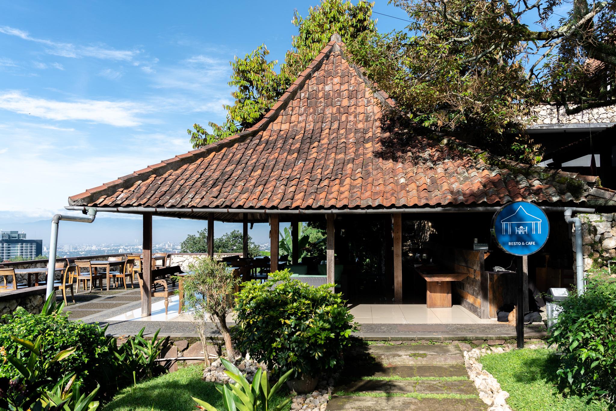 Dago Heuvel Resort 3/40