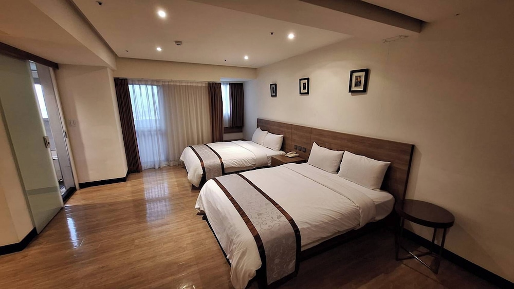 Cheng Pao Hotel 22/64