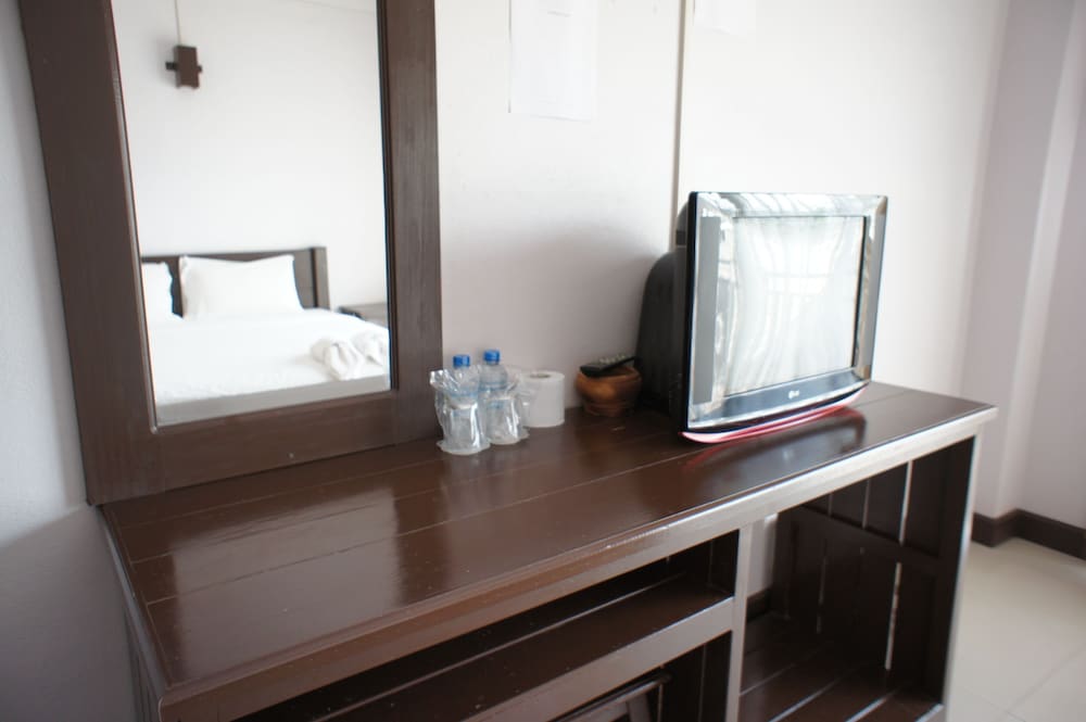 Room, Double Bed, Balcony