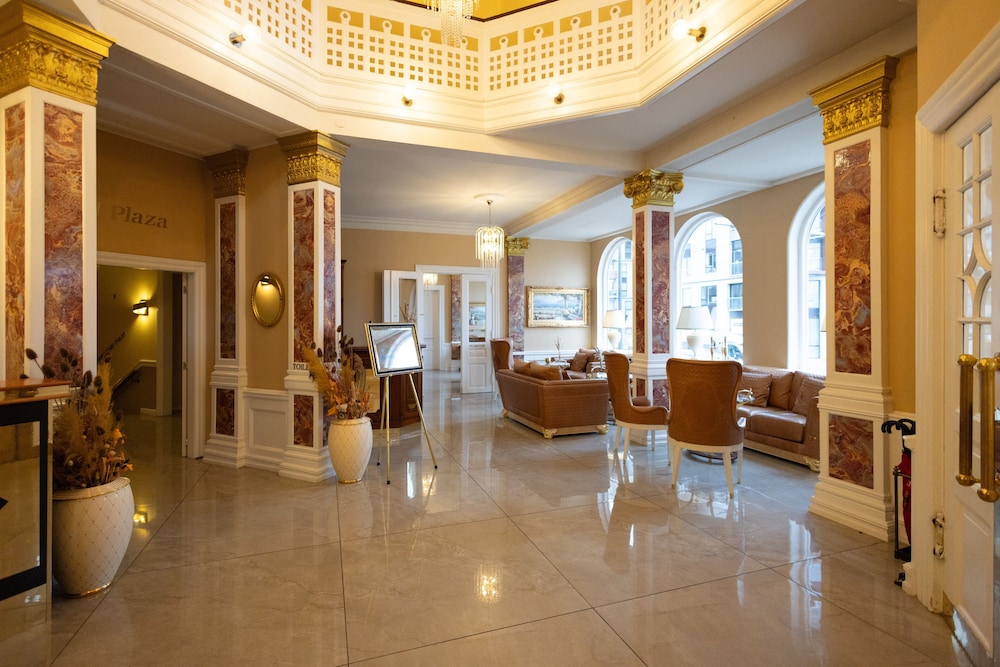 Milling Hotel Plaza 40/56