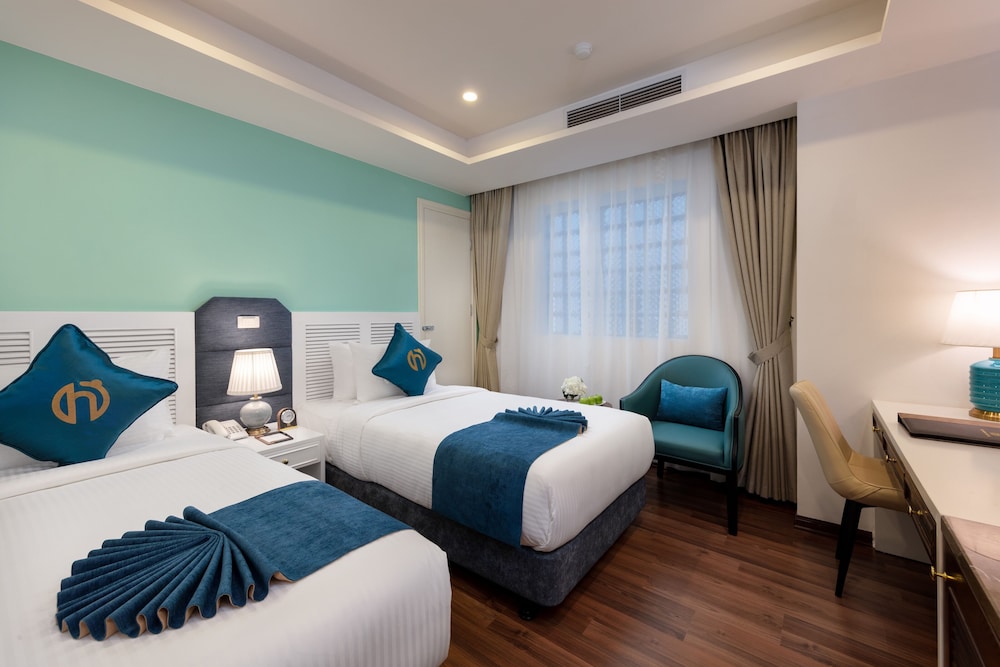 Minasi HanoiOi Hotel 15/45