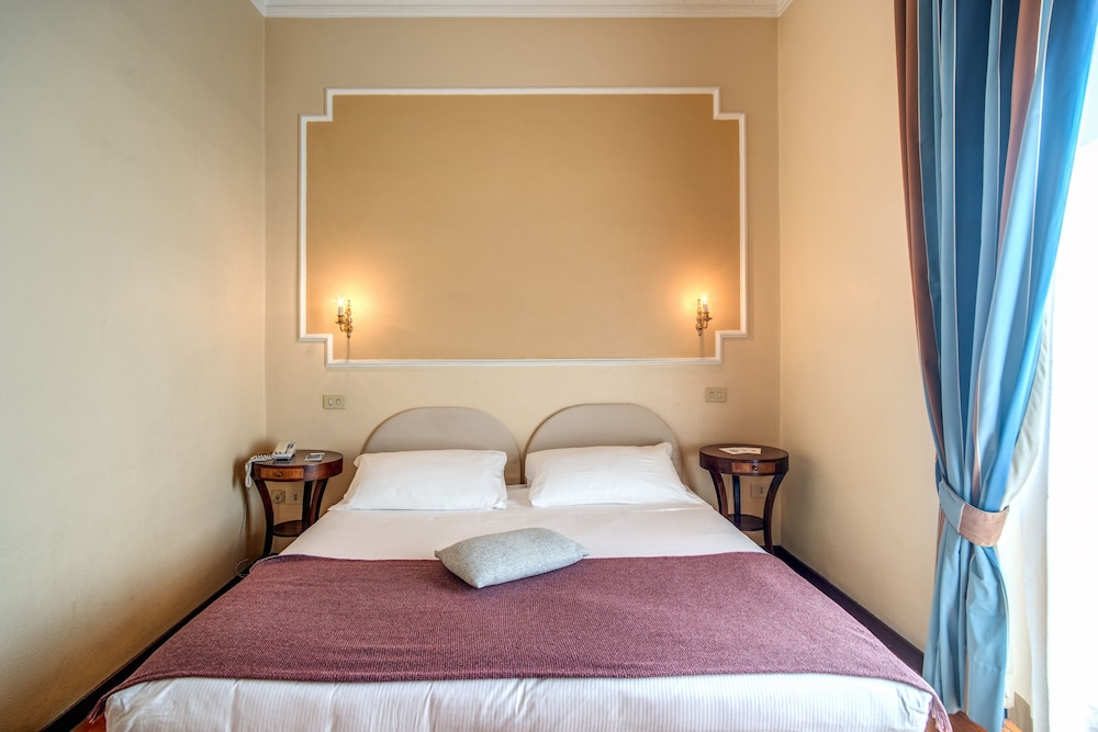 Hotel City Palazzo Dei Cardinali 7/80