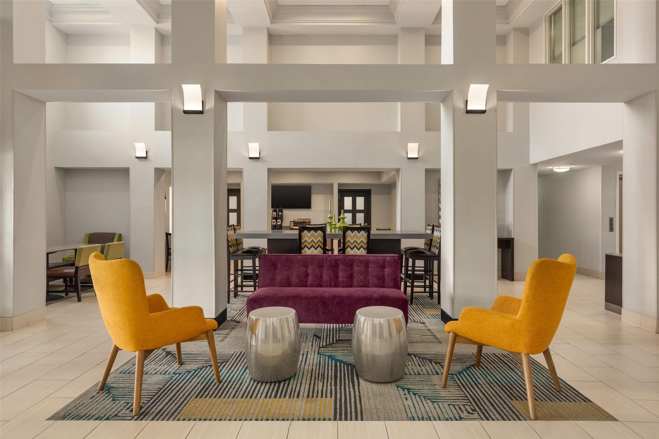 La Quinta Inn & Suites by Wyndham Fairfield - Napa Valley 29/37