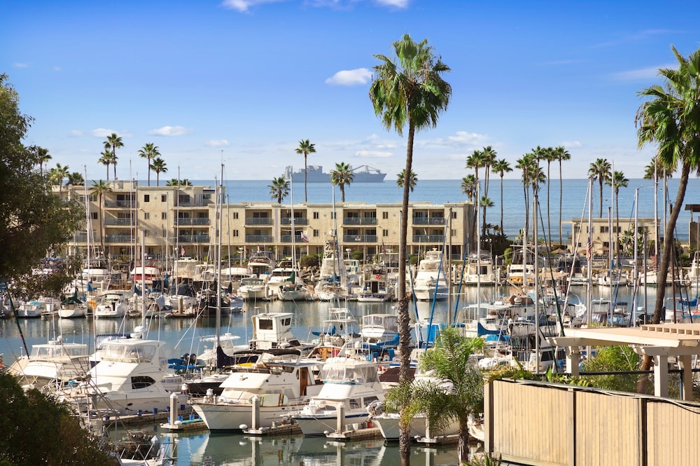 Days Inn by Wyndham Oceanside 14/40
