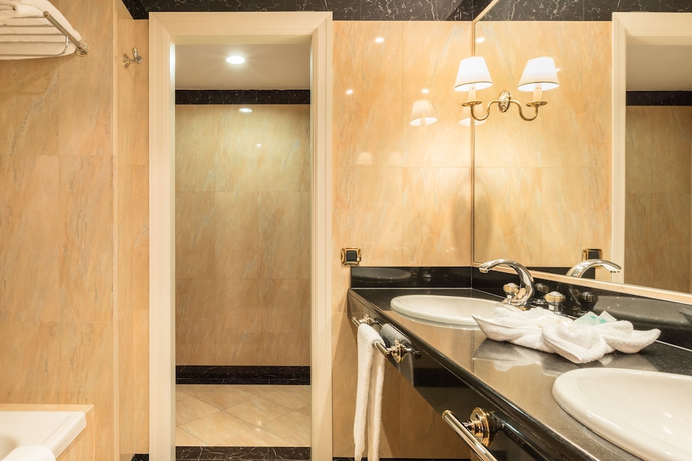 Eurostars Gran Hotel Lugo 46/50