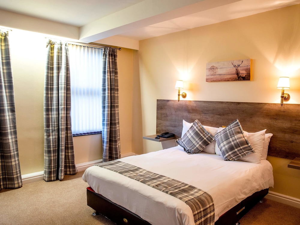 The Sitwell Arms Hotel 11/33