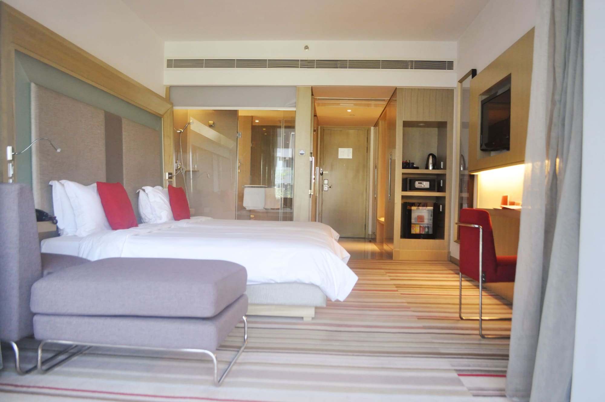 SUPERIOR, TWIN BEDS