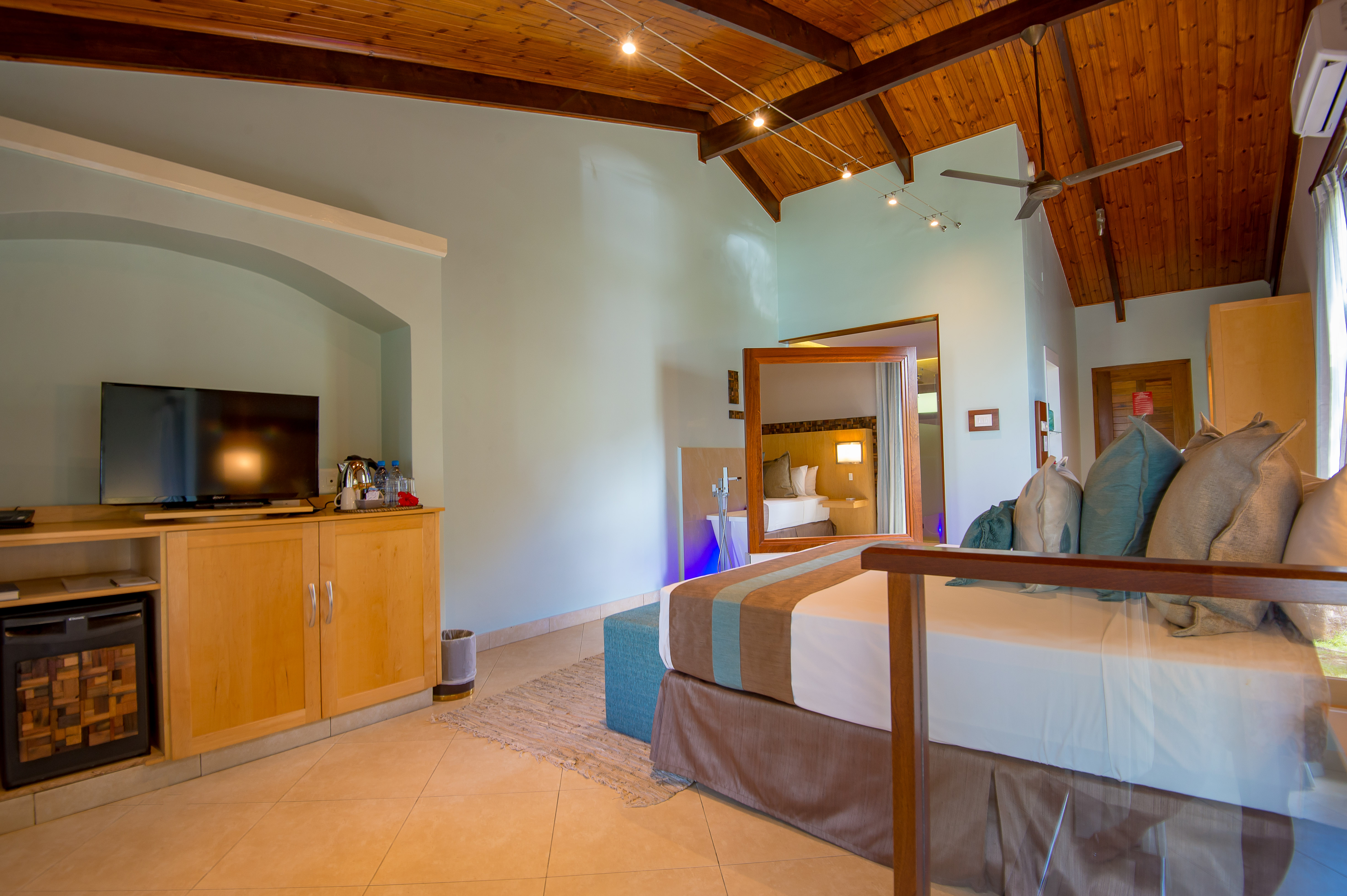 Coco de Mer Hotel and Black Parrot Suites, Praslin