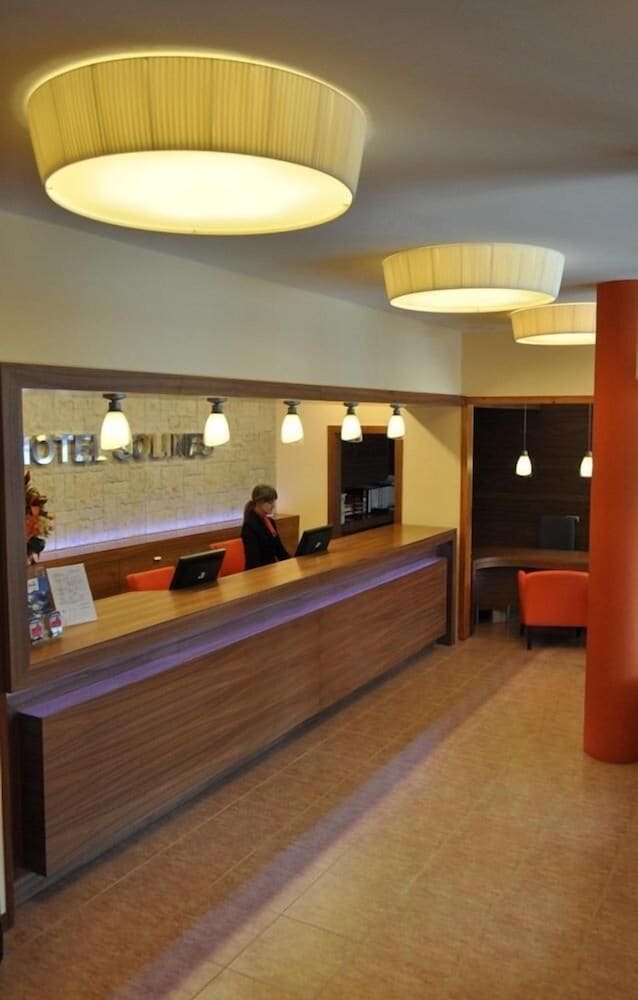 Solineu Hotel 2/48