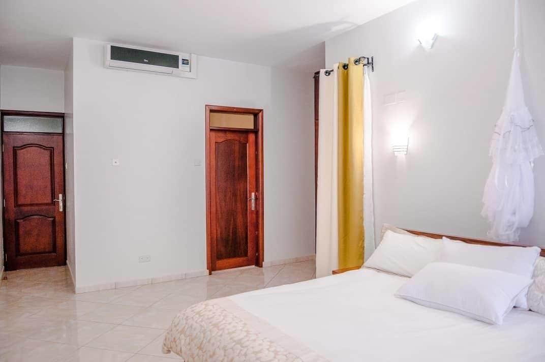 Pearl Cottages Kiwatule 7/16