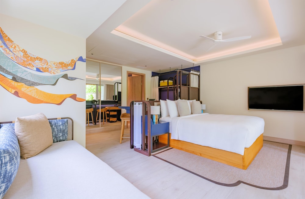 Avani+ Fares Maldives Resort 95/164
