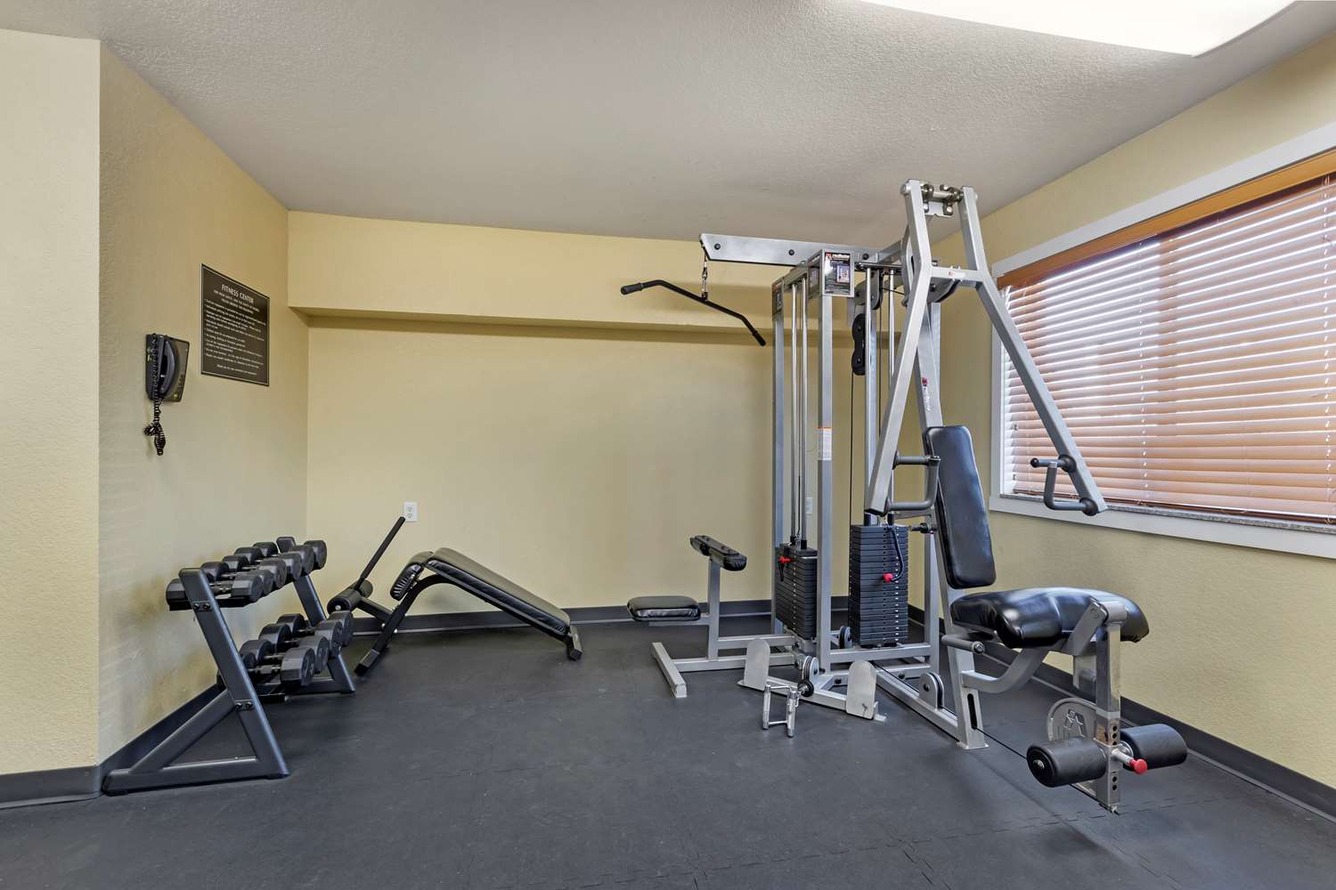 Best Western Plus Altoona Inn 23/43