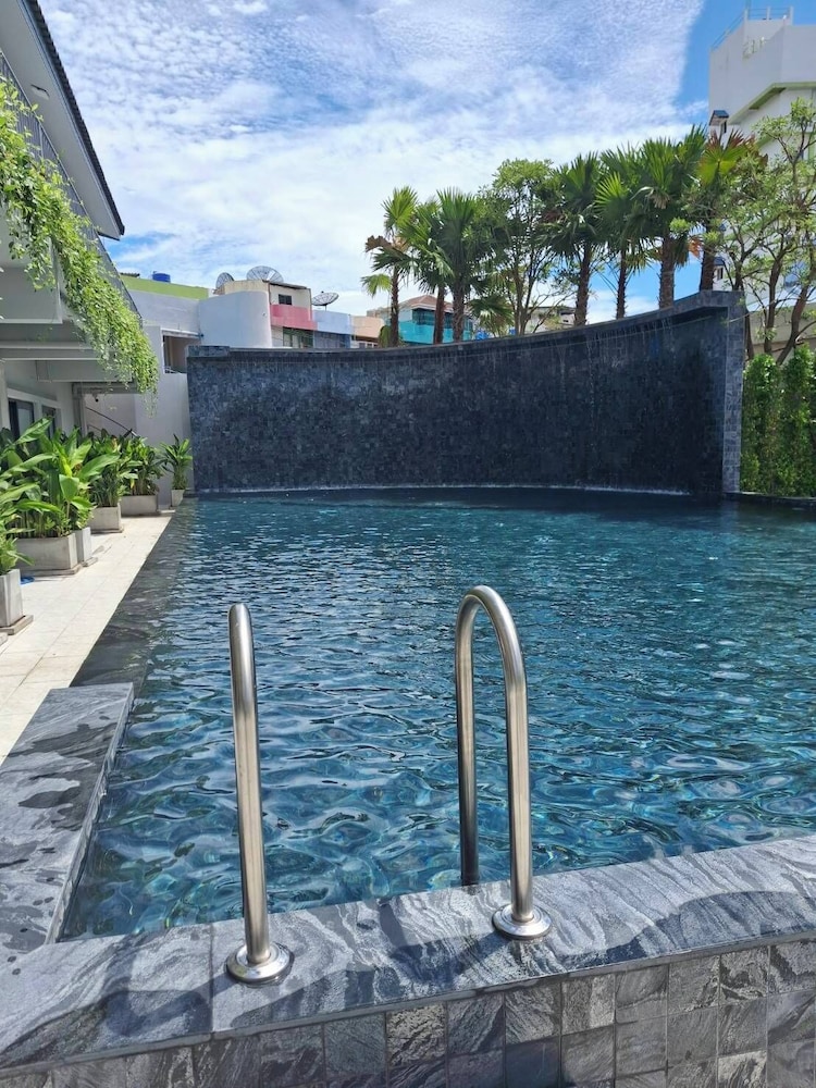 Marine Plaza Hotel Pattaya 28/50