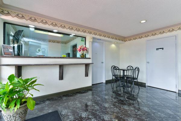 Americas Best Value Inn Houston Hobby Airport 5/20