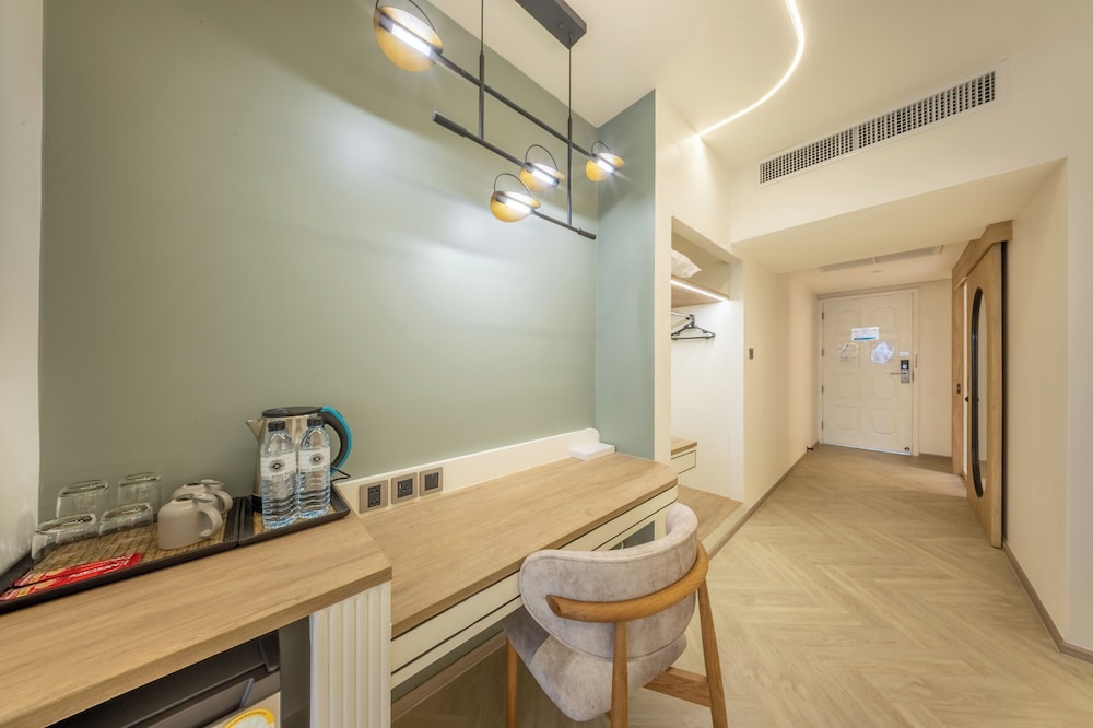 Royal Benja Hotel 32/67