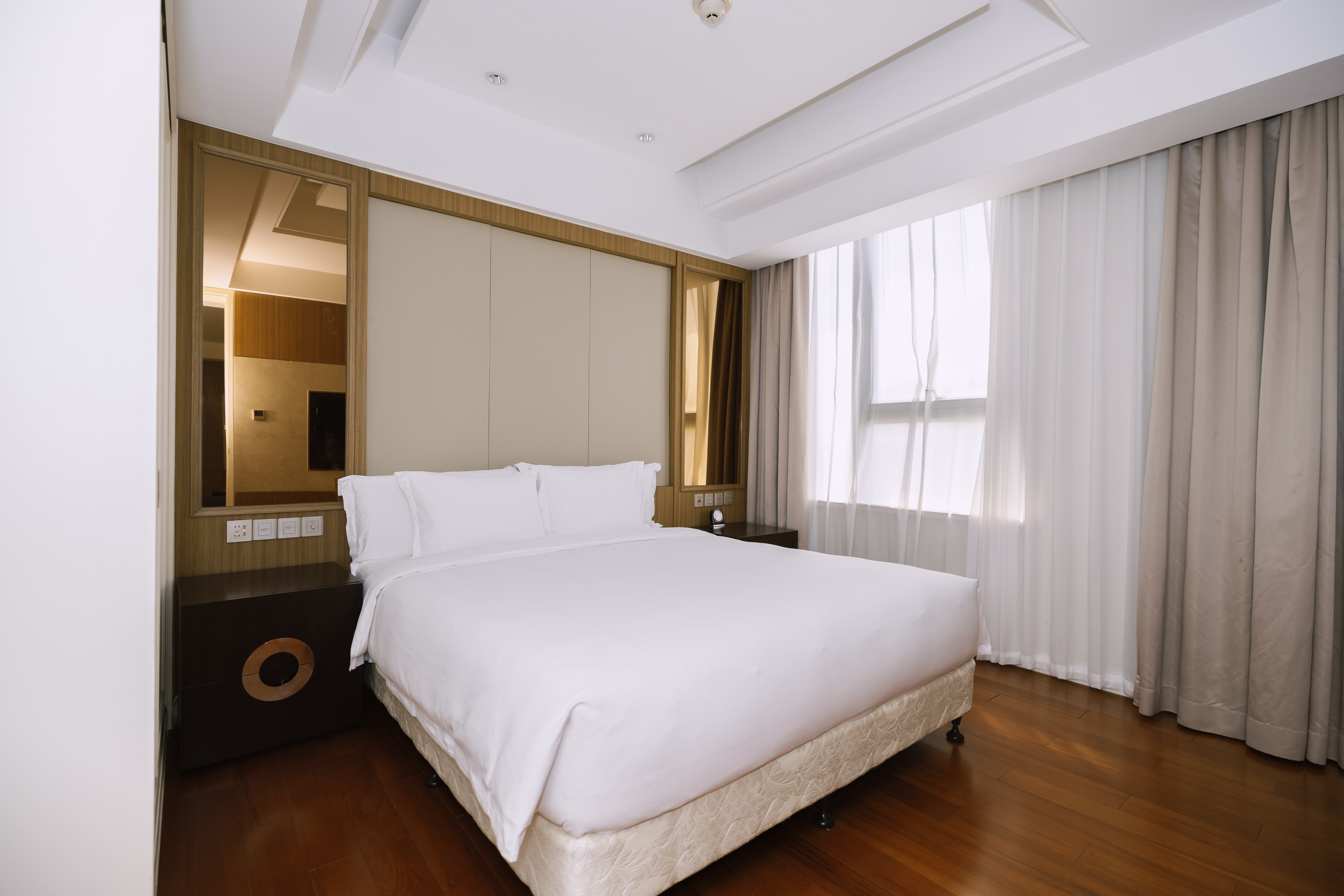 1 Bedroom, Suite, King Bed, Golf Course View
