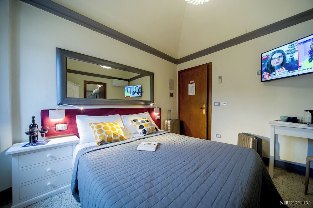 SUPERIOR, SINGLE, DOUBLE BED