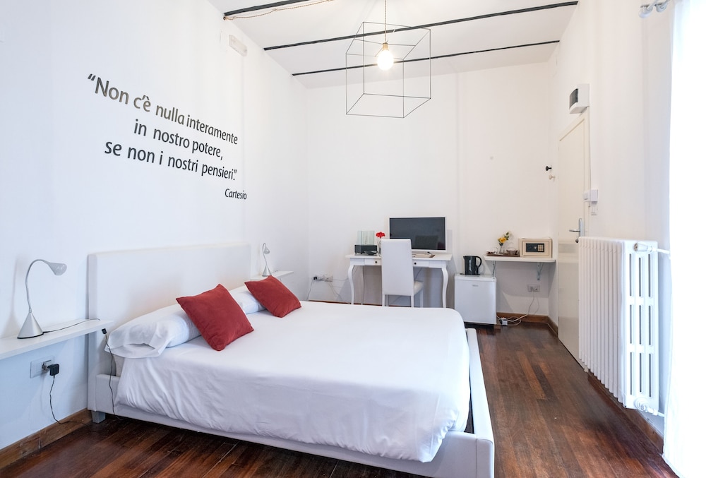 Ada Suites 13/62