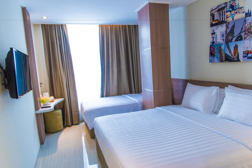 Hotel Dharmein Jakarta 14/58