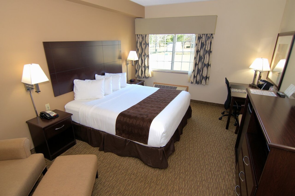 Rock Island Inn Suites 18/44